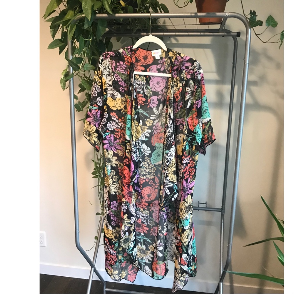 LuLaRoe floral Shirley Kimono